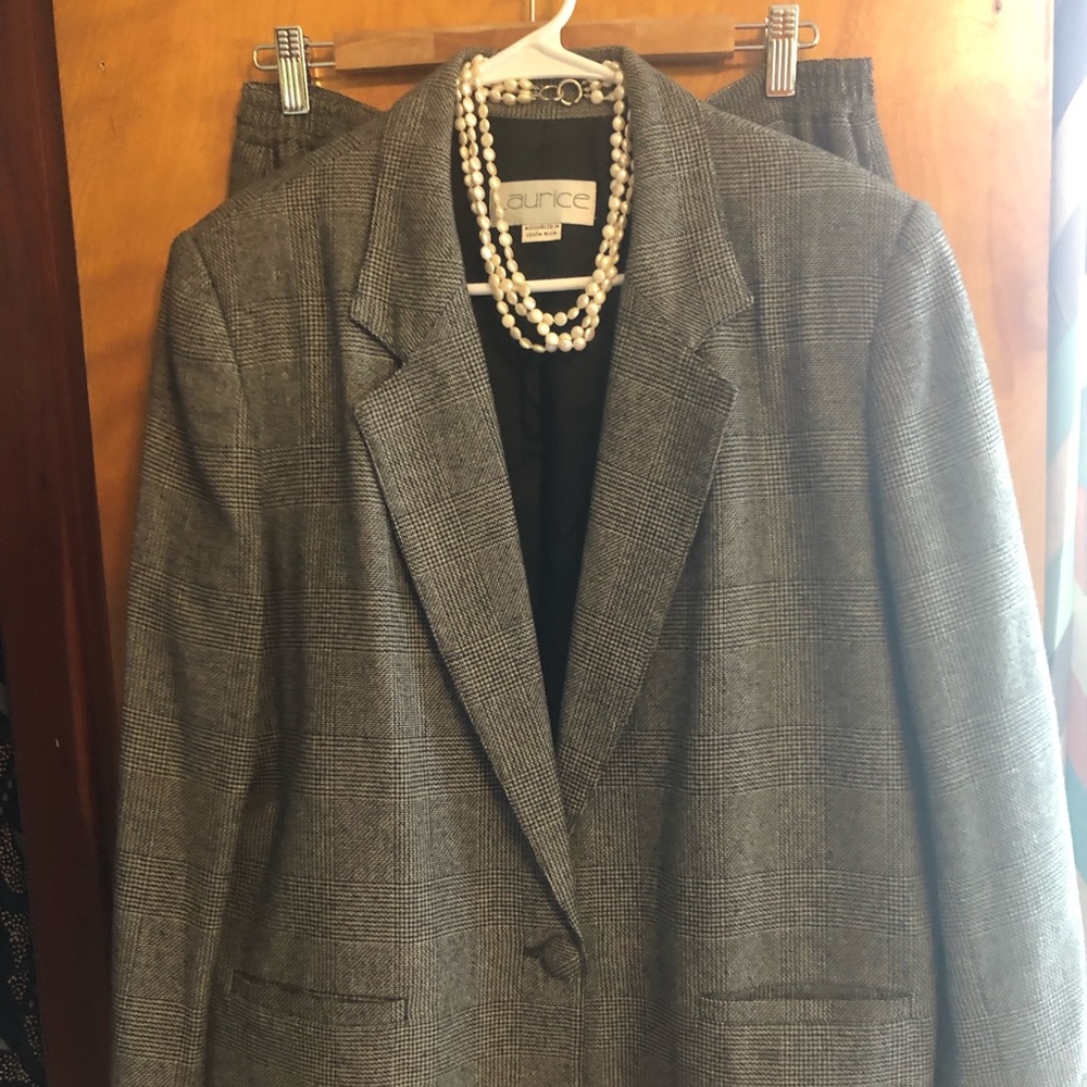 Gray tweed skirt suit size 14